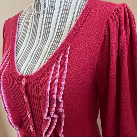 Chelsea & Violet Women’s Short Sleeve Ruffle Front Red Sweater Dress Size M - Picture 2 of 13